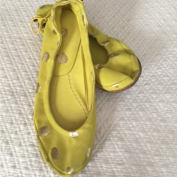 Georgina Goodman yellow/ green suede ballet flats with gold polka dots. Sz 36. - Picture 2 of 6